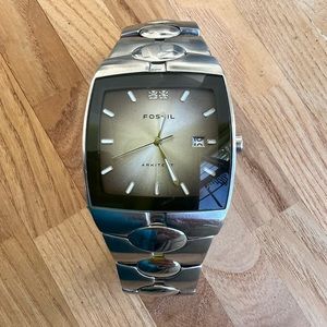 Fossil arkitekt men’s silver tone watch NEW BATTERY